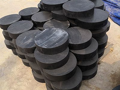 石城县板式橡胶支座由若干层橡胶片与薄钢板经加压硫化